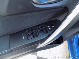 Toyota Auris 1.8i/Hybrid/Pano/NAVI/ 2014