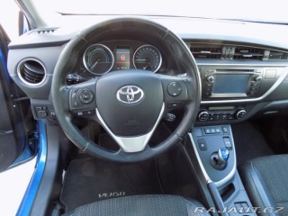 Toyota Auris 1.8i/Hybrid/Pano/NAVI/ 2014