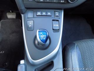 Toyota Auris 1.8i/Hybrid/Pano/NAVI/ 2014