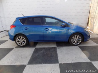 Toyota Auris 1.8i/Hybrid/Pano/NAVI/ 2014
