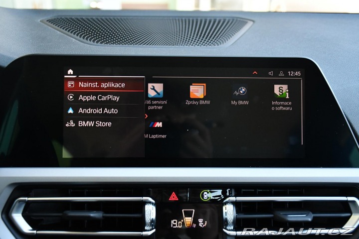 BMW 3 318d ČR 1M 2022
