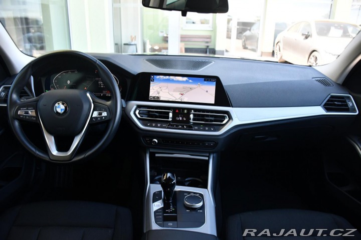 BMW 3 318d ČR 1M 2022