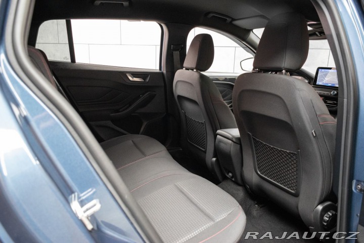 Ford Focus 1.5 EcoBlue ST-LINE*TAŽNÉ 2021
