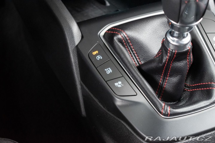 Ford Focus 1.5 EcoBlue ST-LINE*TAŽNÉ 2021