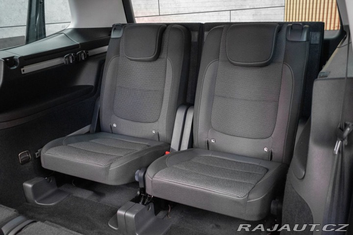 Volkswagen Sharan 1.4 TSI DSG REZERVACE 2021