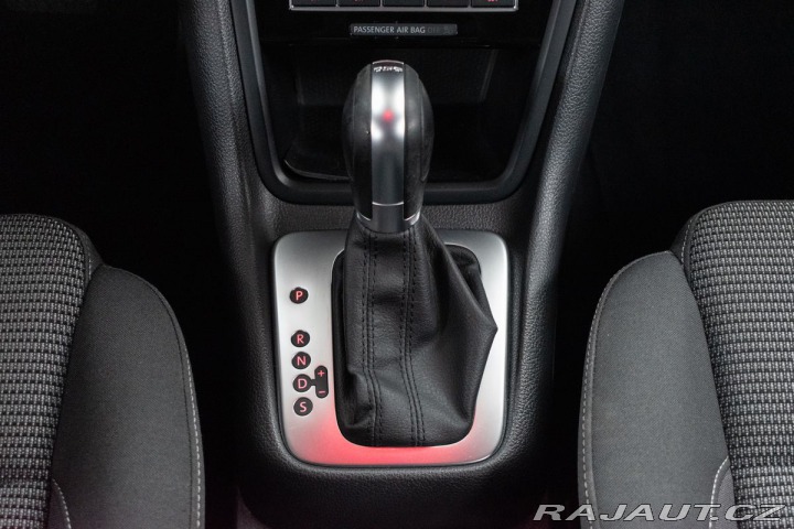 Volkswagen Sharan 1.4 TSI DSG REZERVACE 2021