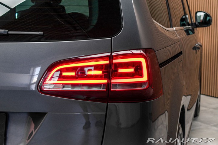 Volkswagen Sharan 1.4 TSI DSG REZERVACE 2021