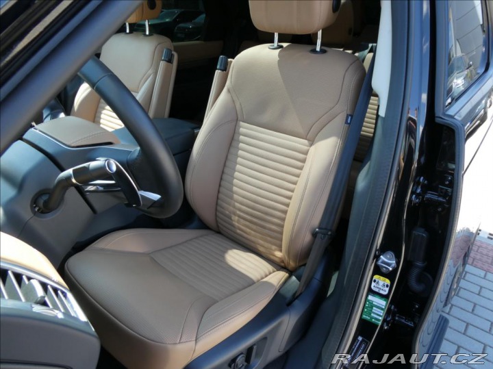 Land Rover Discovery 3,0 D350 35th Anniversary 2024