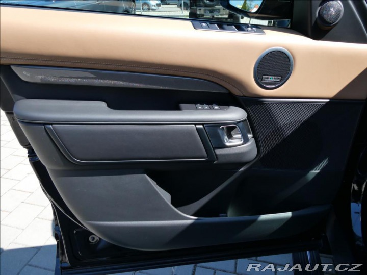 Land Rover Discovery 3,0 D350 35th Anniversary 2024