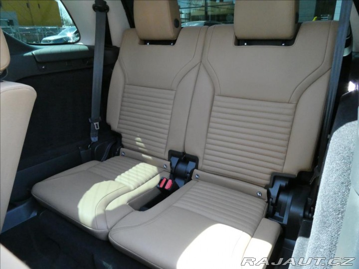 Land Rover Discovery 3,0 D350 35th Anniversary 2024