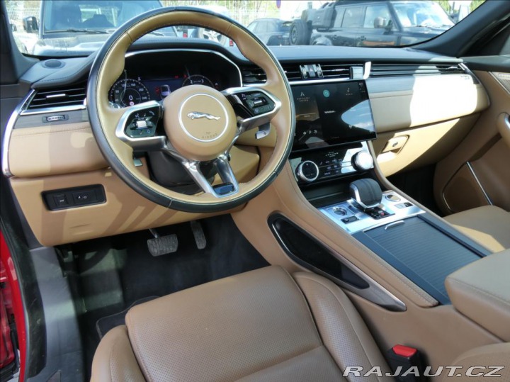 Jaguar F-Pace 2,0 D200 SE,1.maj,ČR,DPH, 2021