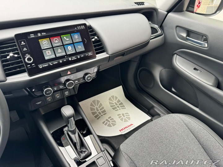 Honda Jazz 1.5 e:HEV ADVANCE SKLADEM 2026