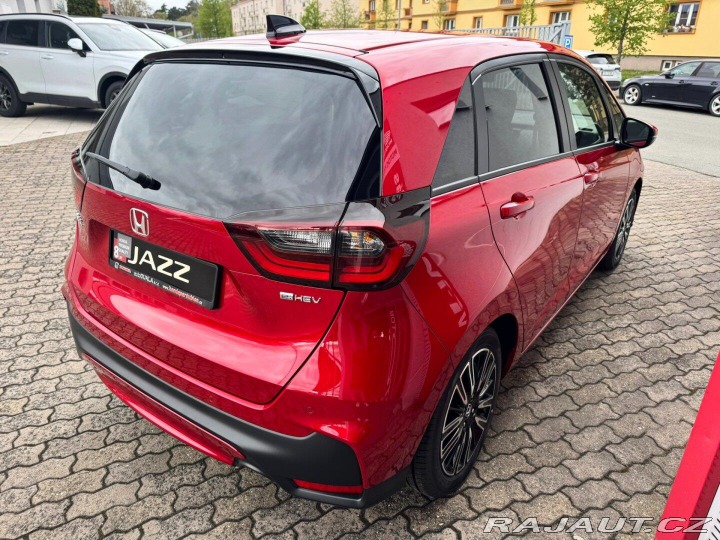 Honda Jazz 1.5 e:HEV ADVANCE SKLADEM 2026