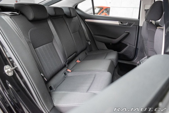 Škoda Superb 2.0 TDI 147kW STYLE*KESSY 2022