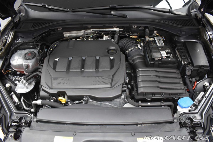 Škoda Superb 2.0 TDI 147kW STYLE*KESSY 2022