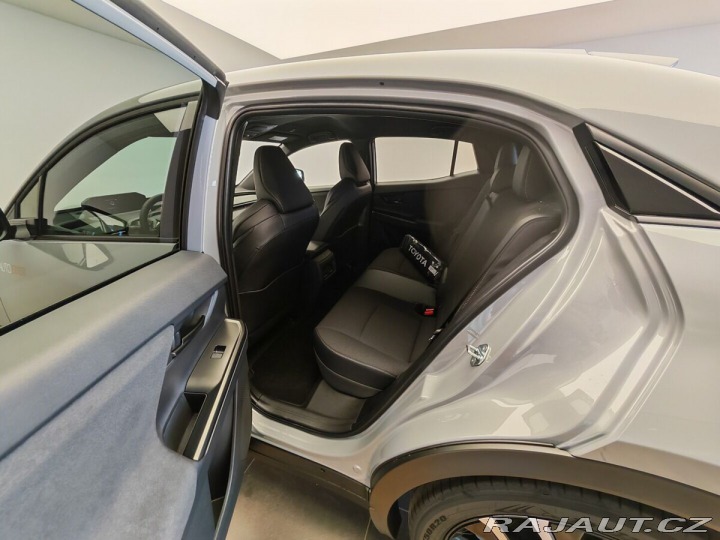 Toyota C-HR BEV  77 kWh Style Dynamic 2026