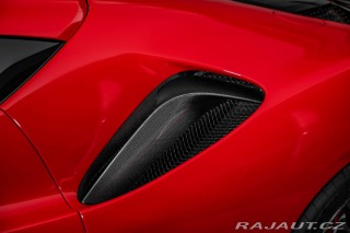 Ferrari SF90 Lift, karbon, metalíza 2024