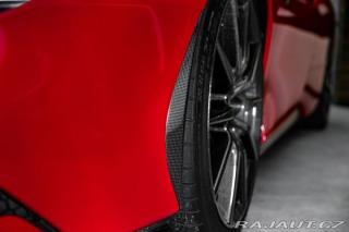 Ferrari SF90 Lift, karbon, metalíza 2024