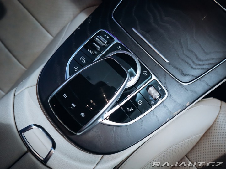 Mercedes-Benz E E 400d 4MATIC AMG - TOP 2019