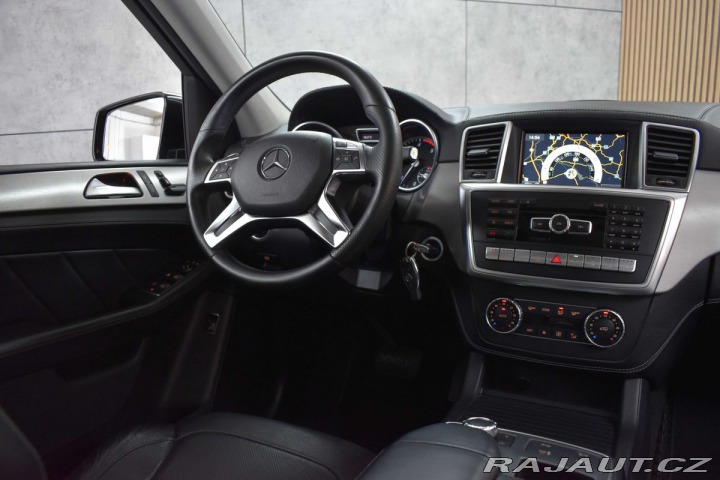 Mercedes-Benz GL 350 CDi 4M*AMG*AIR*TAŽNÉ* 2015