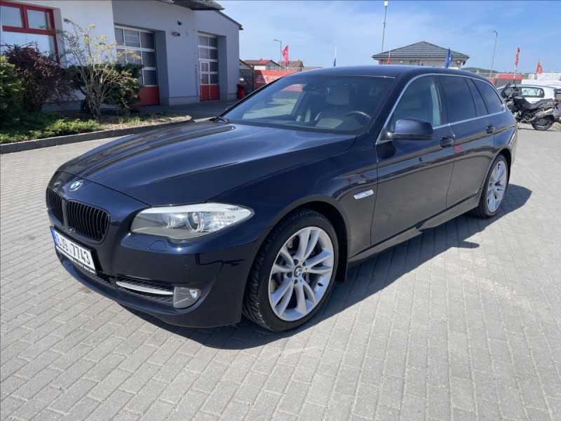 BMW 5 3,0 d 180kw Manuál Luxury