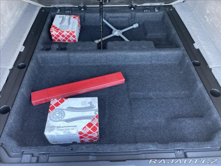 BMW 5 3,0 d 180kw Manuál Luxury 2010