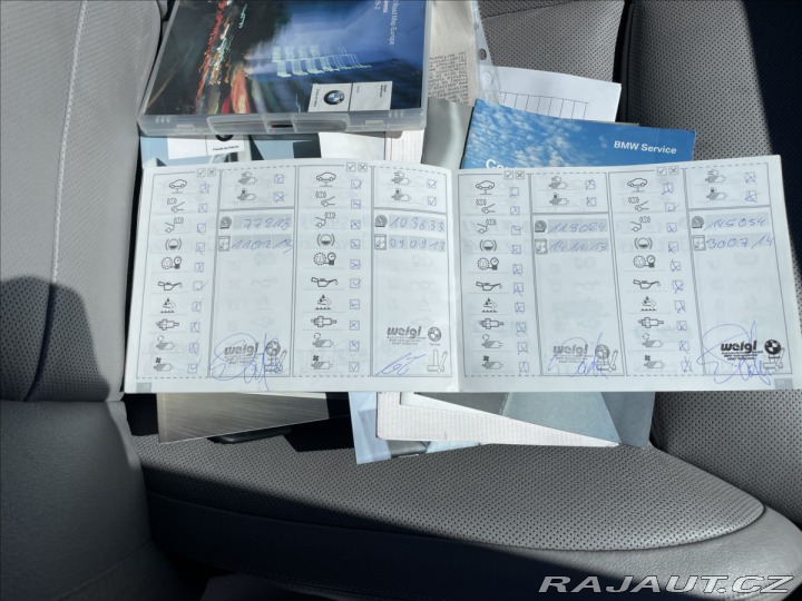 BMW 5 3,0 d 180kw Manuál Luxury 2010