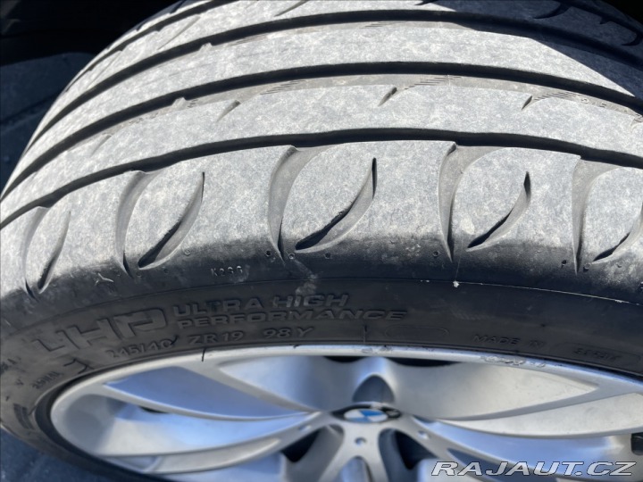 BMW 5 3,0 d 180kw Manuál Luxury 2010