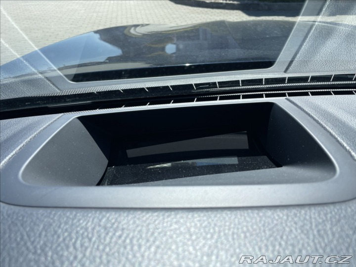 BMW 5 3,0 d 180kw Manuál Luxury 2010