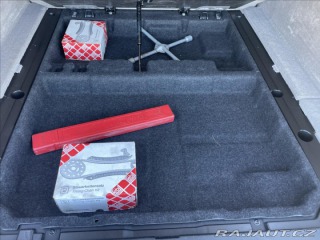 BMW 5 3,0 d 180kw Manuál Luxury 2010