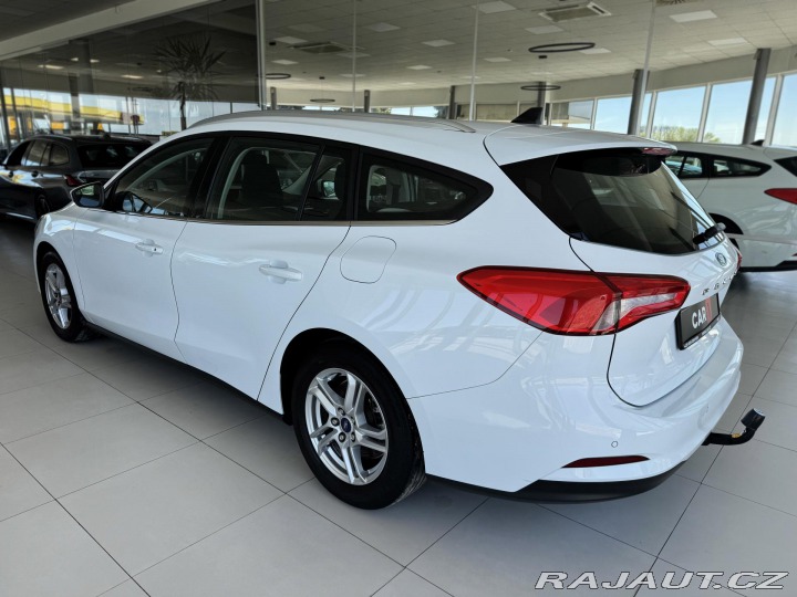 Ford Focus  1800