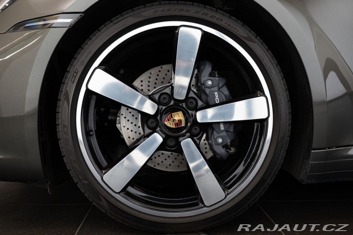 Porsche 911 (992) Targa 4 /Heritage D 2023