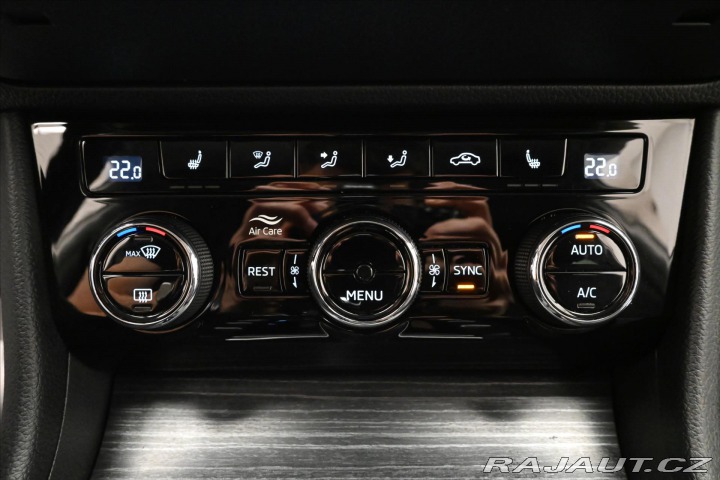 Škoda Superb 2,0 TDI 110kW DSG Style Z 2022