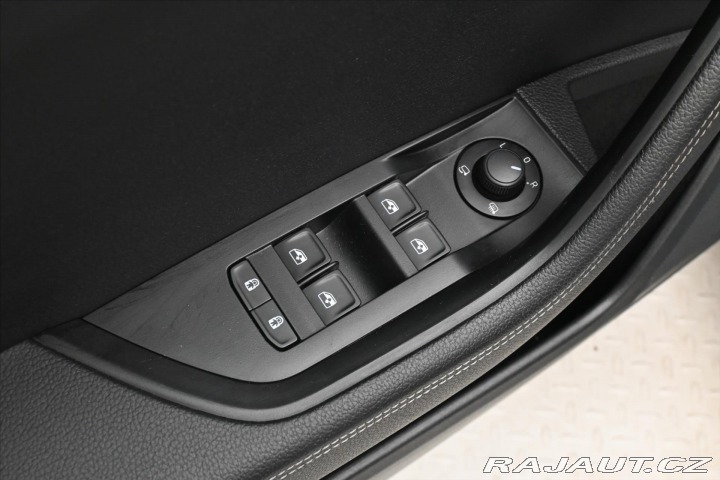 Škoda Superb 2,0 TDI 110kW DSG Style Z 2022