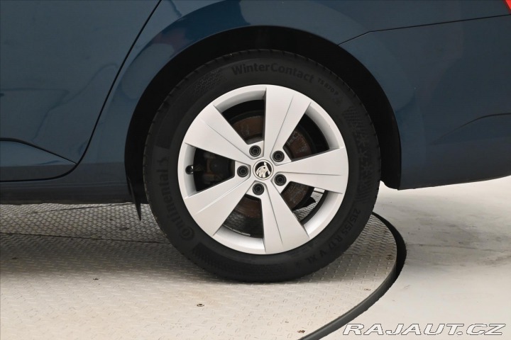 Škoda Superb 2,0 TDI 110kW DSG Style Z 2022