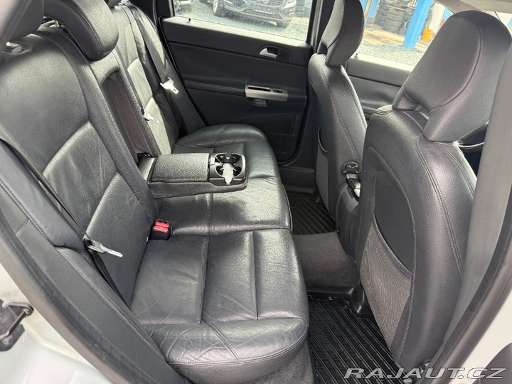 Volvo V50 2.4 D5 132Kw Manuál Bez k 2009