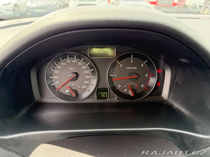 Volvo V50 2.4 D5 132Kw Manuál Bez k 2009