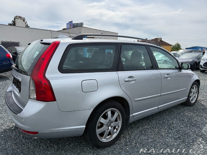 Volvo V50 2.4 D5 132Kw Manuál Bez k 2009