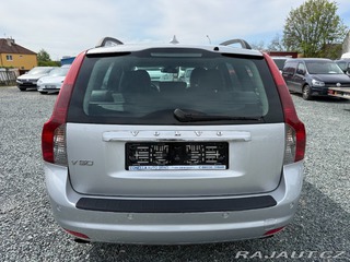 Volvo V50 2.4 D5 132Kw Manuál Bez k 2009