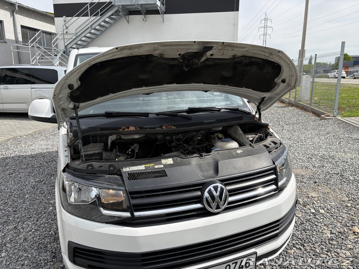 Volkswagen Transporter 2.0TDi 8míst 2020