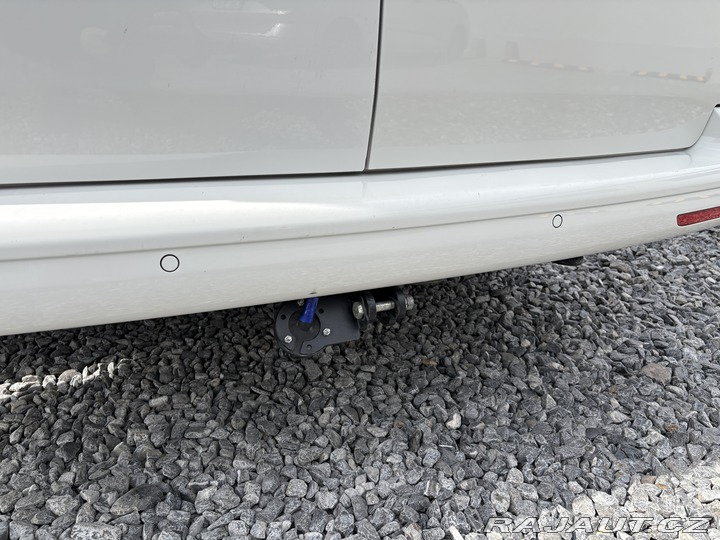 Volkswagen Transporter 2.0TDi 8míst 2020