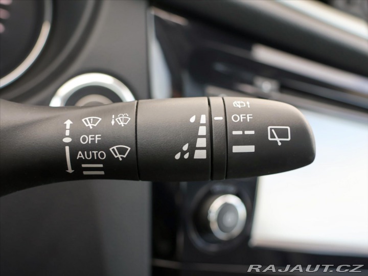 Nissan Qashqai 1,2 DiG-T 85 kW Panorama 2014