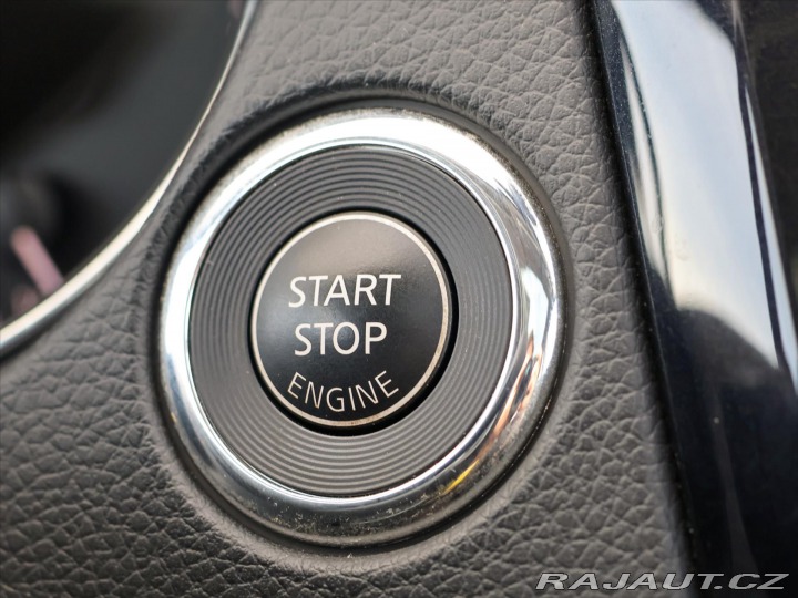 Nissan Qashqai 1,2 DiG-T 85 kW Panorama 2014