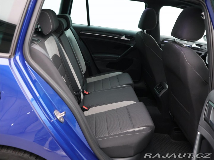 Volkswagen Golf 2,0 TSI R 221kW 4Motion D 2016