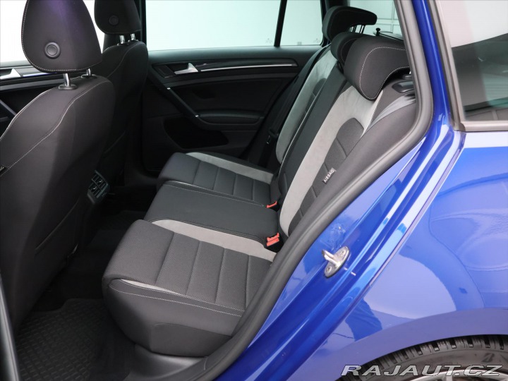 Volkswagen Golf 2,0 TSI R 221kW 4Motion D 2016