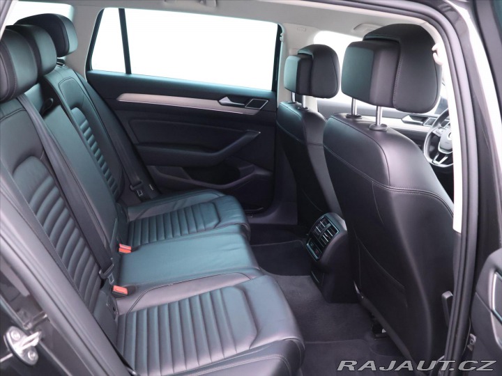 Volkswagen Passat 2,0 TDI 176 kW LED 4X4 CZ 2018