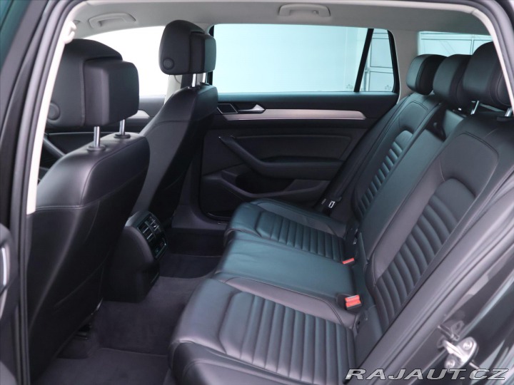 Volkswagen Passat 2,0 TDI 176 kW LED 4X4 CZ 2018