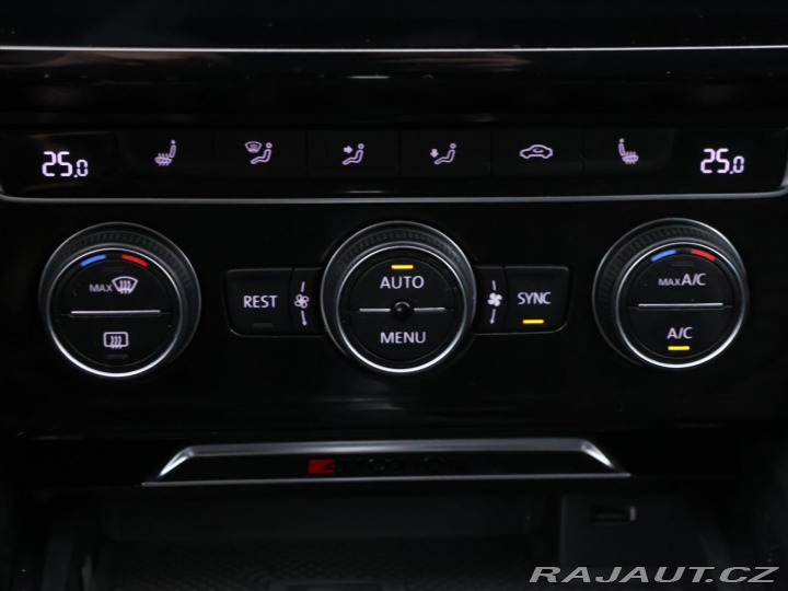 Volkswagen Passat 2,0 TDI 176 kW LED 4X4 CZ 2018