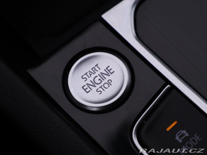 Volkswagen Passat 2,0 TDI 176 kW LED 4X4 CZ 2018