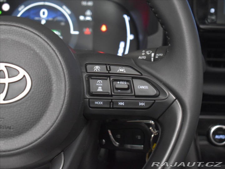 Toyota Yaris Cross 1,5 Style Kamera,Adapt.te 2025
